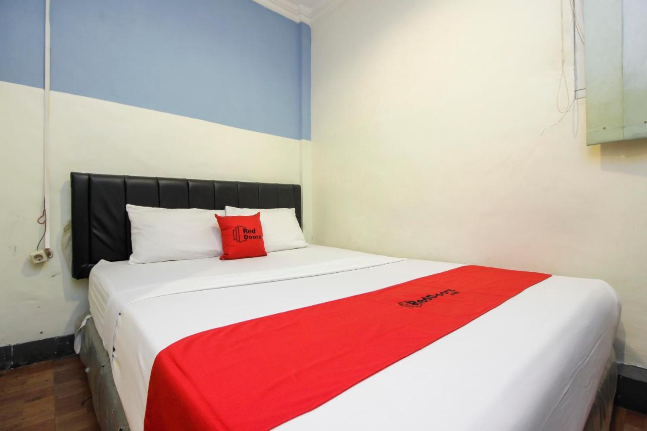 Hotel Reddoorz Near Bethesda